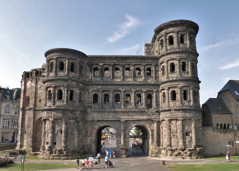 Moezel-Trier-Porta Nigra-Huisjesduitsland.nl