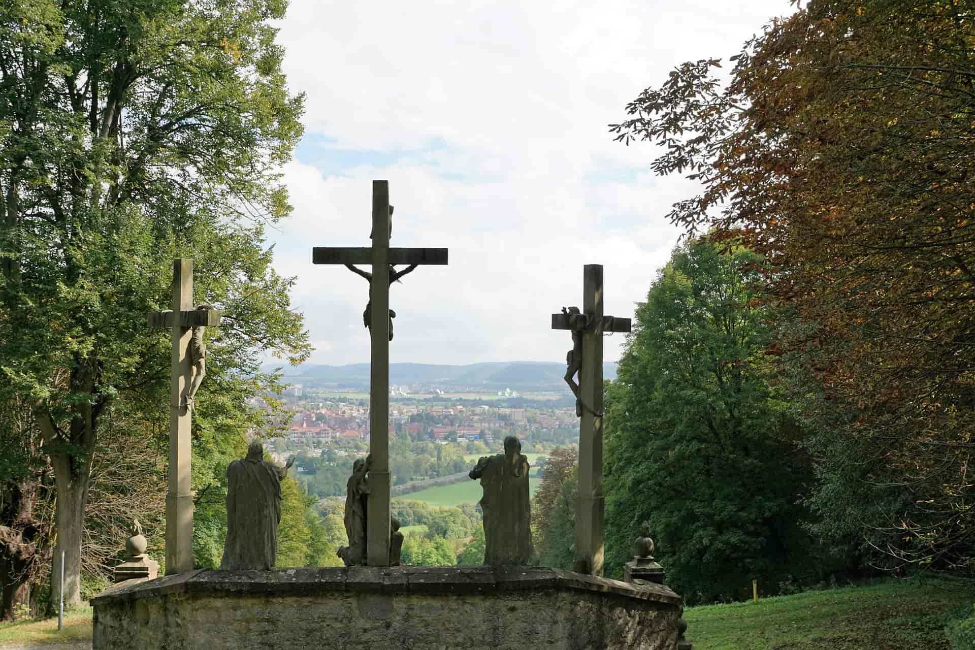 pasen-kruiziging-calvarieberg-hammelburg-huisjesduitsland.nl
