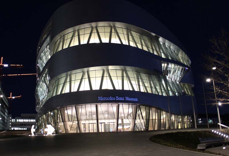 mercedes-benz-museum-huisjesduitsland.nl