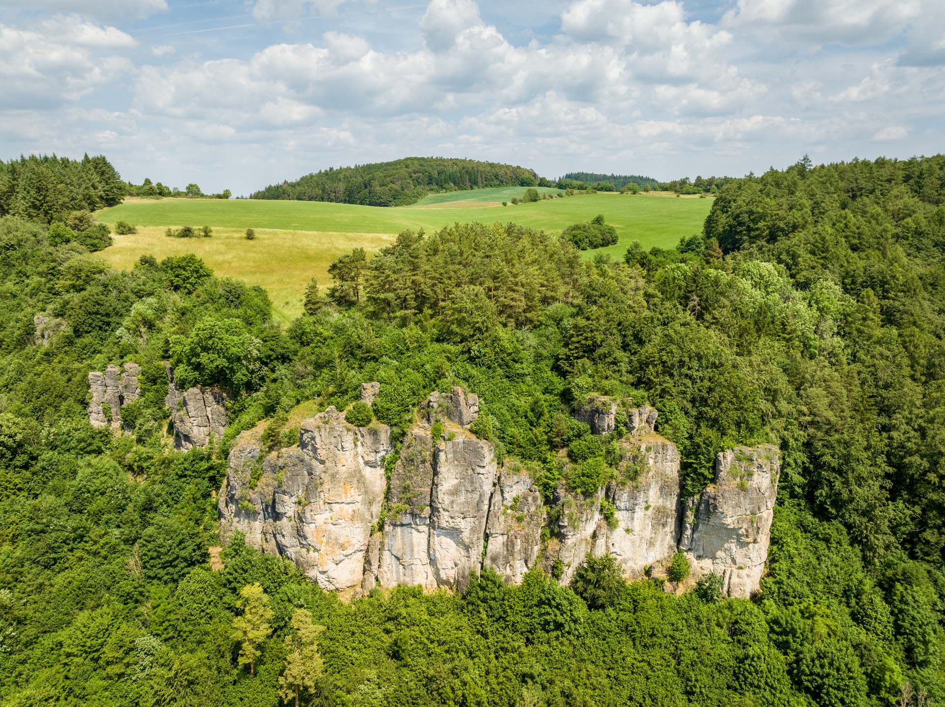 vulkanen-eifel-gerolsteiner dolemiten-huisjesduitsland.nl