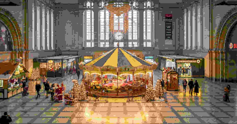 Kerstmarkt-Leipzig-station-carousel-huisjesduitsland.nl