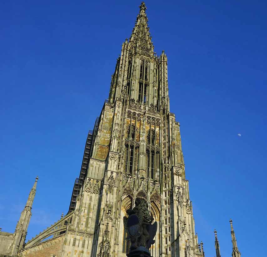 hoogste kerktoren-muenster-ulm-huisjesduitsland.nl